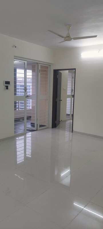 Room in 2 BHK Apartment at ANP Atlantis, Balewadi – for Rent