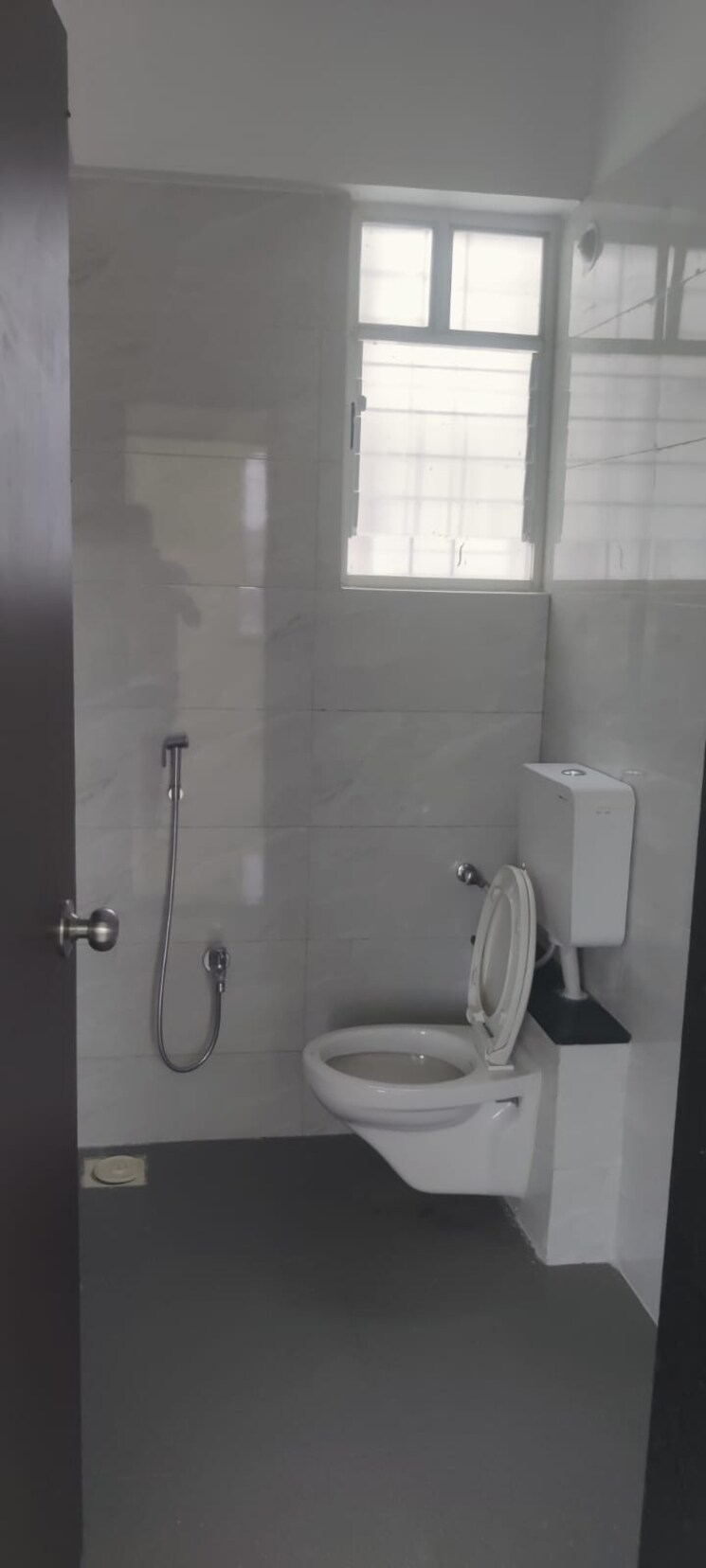 Bathroom, anp-atlantis 2 Bedroom 823 Sq.Ft. Apartment In Balewadi Pune 9027164