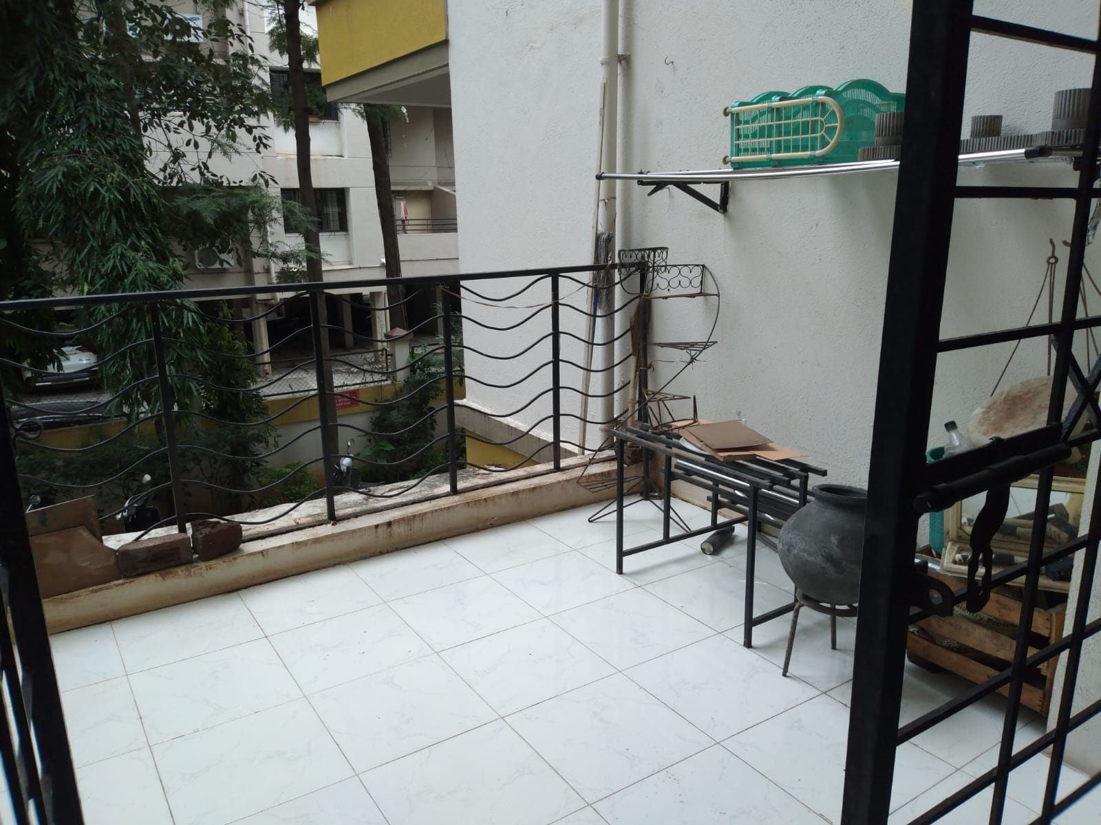 1 BHK Apartment For Rent in Vaishnavi Sahil Heights