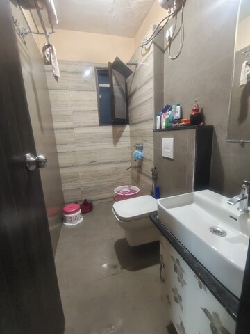 Team Area in 2 BHK Apartment at Siddhi Highland Haven, Balkum Pada – for Rent