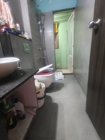 Team Area in 2 BHK Apartment at Siddhi Highland Haven, Balkum Pada – for Rent