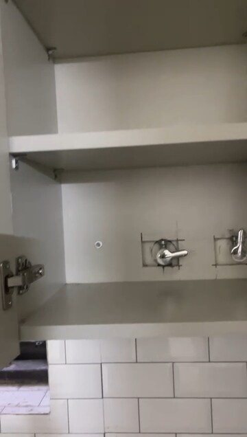 Furnished Amenities in 3 BHK Apartment at Amolik Sankalp, Sector 85 – for Rent