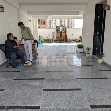 Living Room in 2.5 BHK Builder Floor at JMS Premier Floors, Sector 95 – for Sale