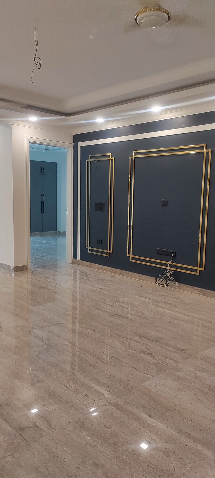 Room, bptp-eden-estate 4 Bedroom 275 Sq.Yd. Builder Floor In Sector 81 Faridabad 9027218