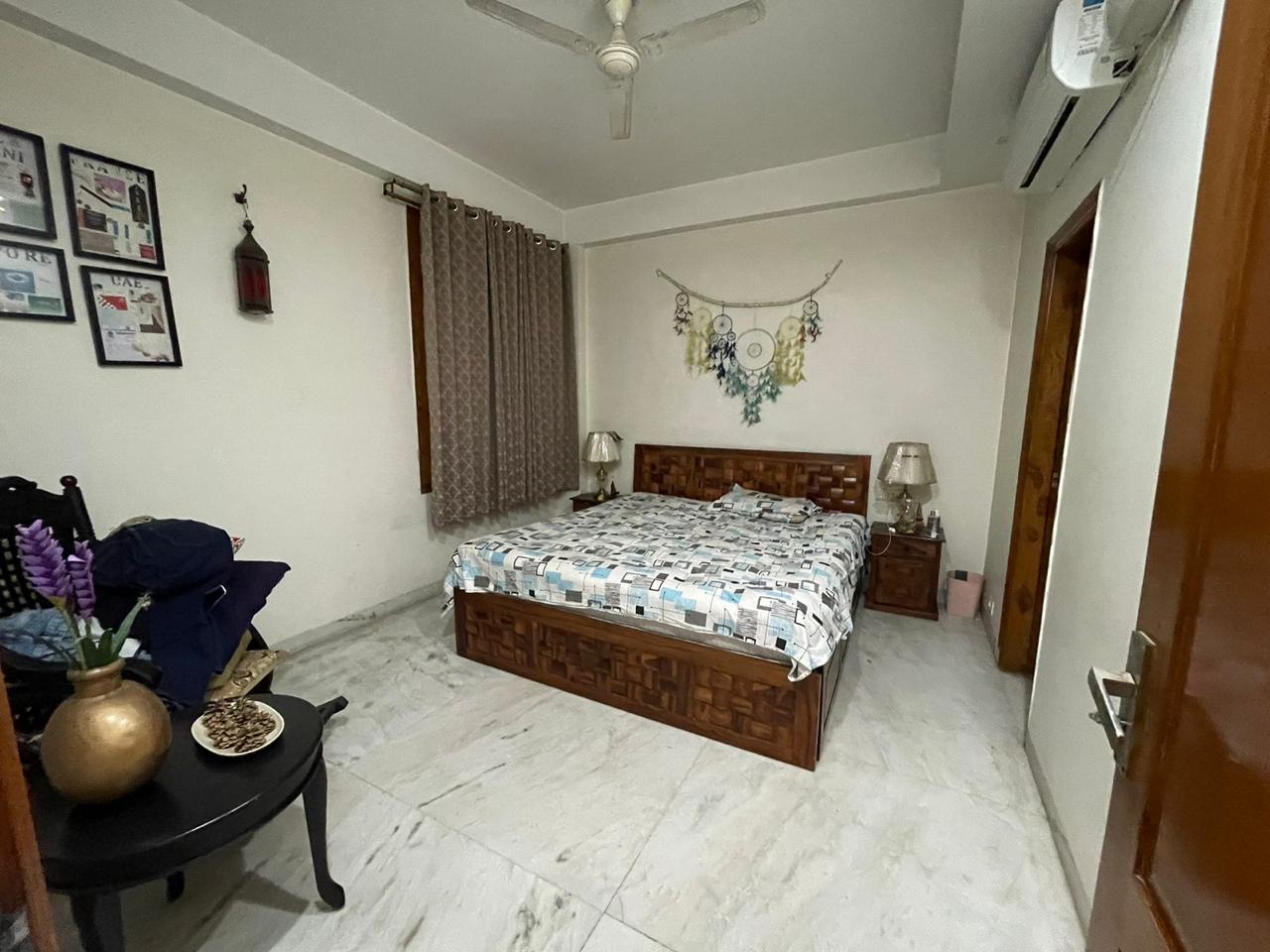 2 BHK Apartment For Rent in Ajnara Homes