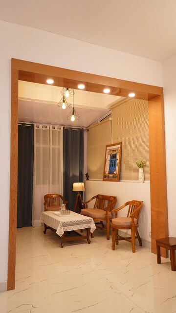 Living Room in 2 BHK Apartment at Sector 4 – for Rent