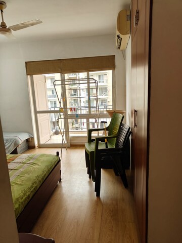 Living Room in 3.5 BHK Apartment at Bestech Park View City 2, Sector 49 – for Rent