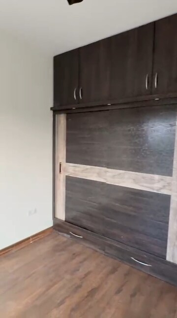 Room in 3.5 BHK Apartment at Puri Aanandvilas, Sector 81 – for Rent