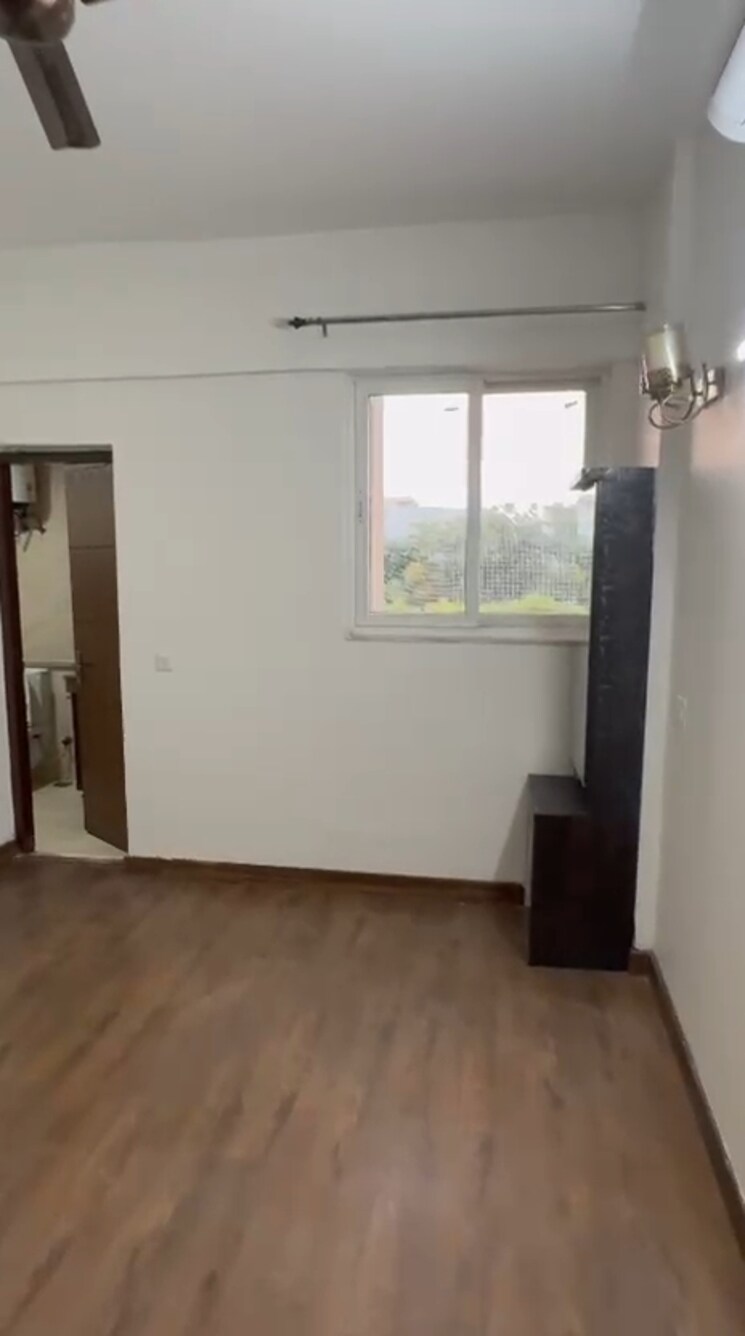 Room, puri-aanandvilas 3.5 Bedroom 2335 Sq.Ft. Apartment In Sector 81 Faridabad 9027296