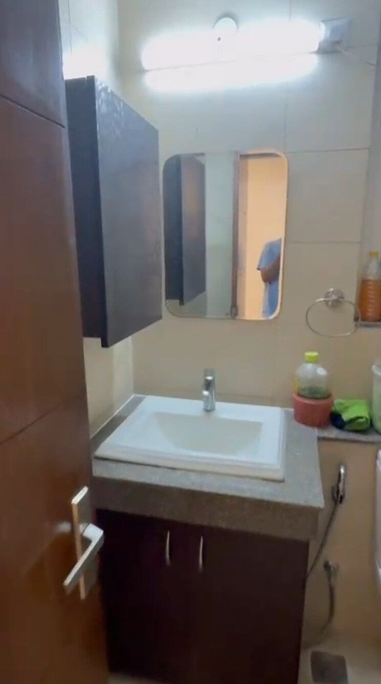 Bathroom, puri-aanandvilas 3.5 Bedroom 2335 Sq.Ft. Apartment In Sector 81 Faridabad 9027296