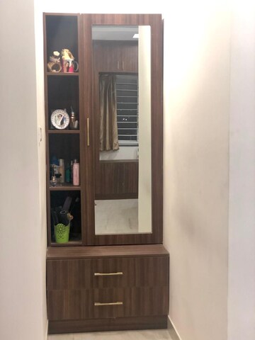 Furnished Amenities in 3 BHK Apartment at Manikonda – for Rent
