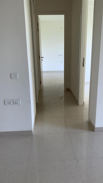 Room in 2 BHK Apartment at Hiranandani Fortune City, New Panvel – for Sale