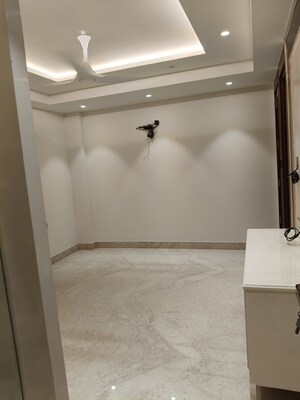 4 BHK Builder Floor For Sale in Vivek Vihar Phase 1