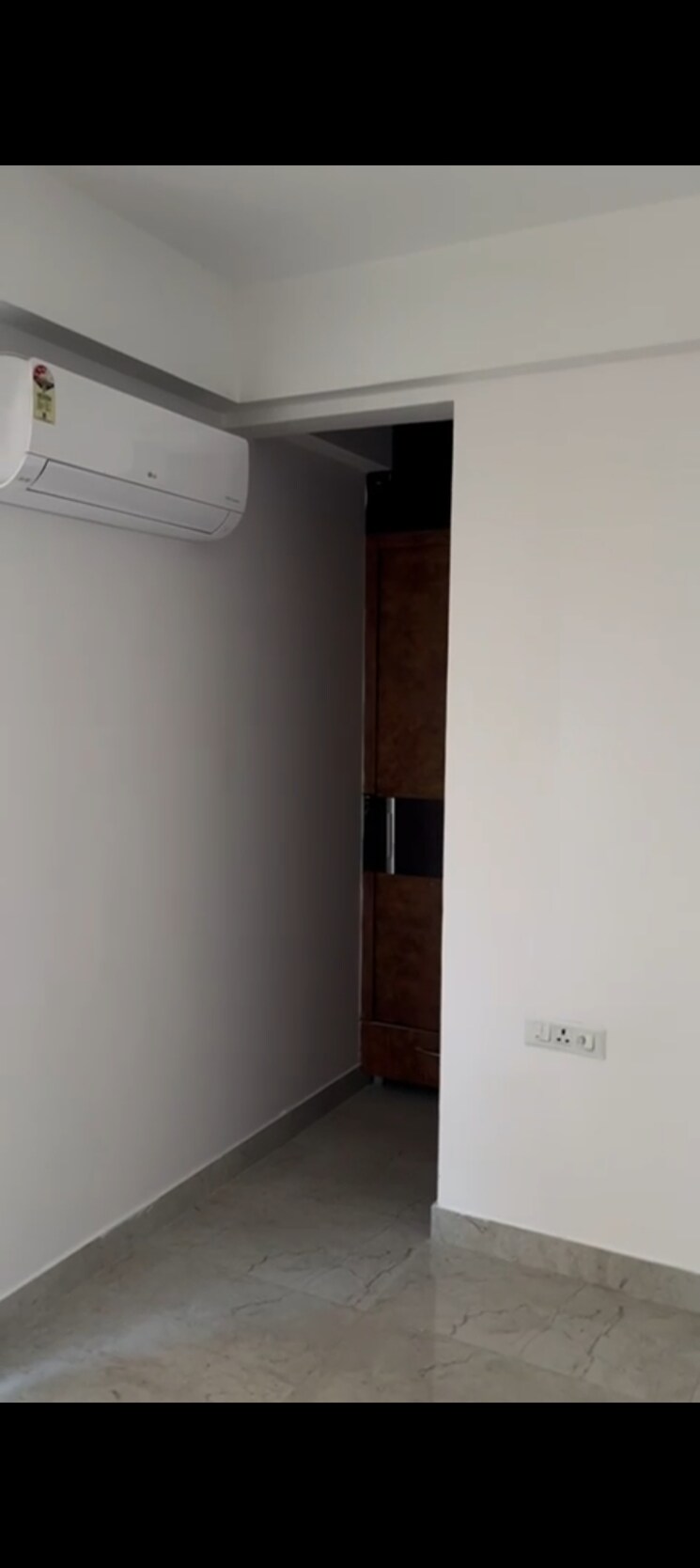 Room, uninav-eden 3 Bedroom 2090 Sq.Ft. Apartment In Raj Nagar Extension Ghaziabad 9027393