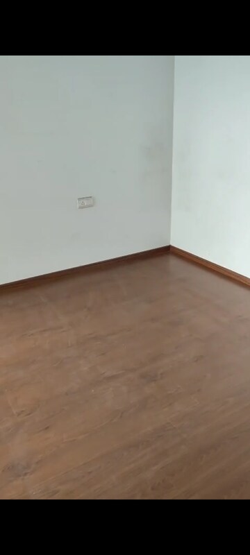 Room in 2 BHK Apartment at Shakti Aura, Ghansoli – for Sale