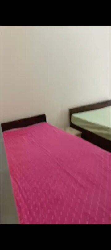 Furnished Amenities in 2.5 BHK Apartment at Radicon Vedantam, Sector 16c Greater Noida – for Rent