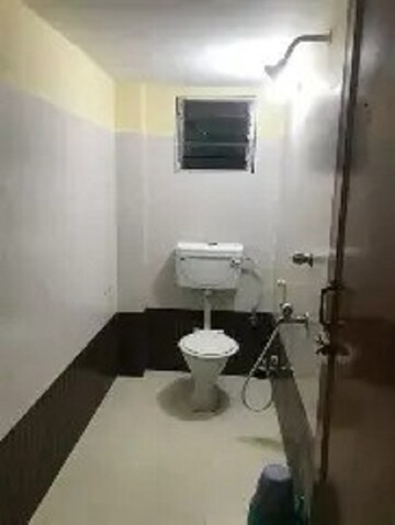 Bathroom in 2 BHK Apartment at Phoolbagan – for Rent