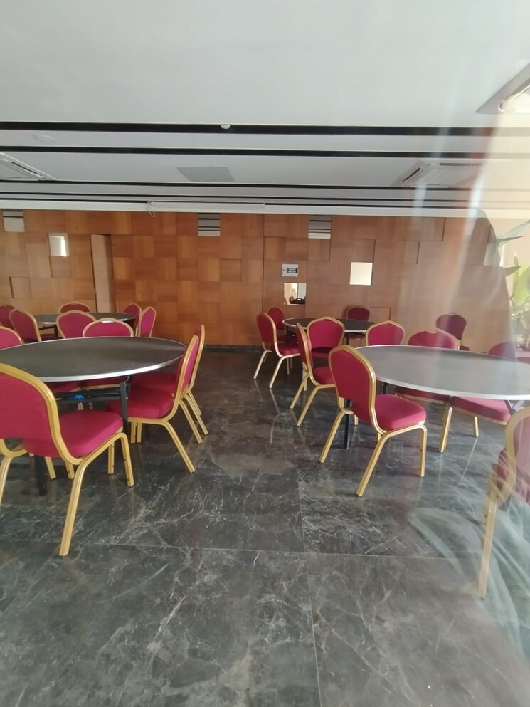 Gym, naman-habitat 2 Bedroom 769 Sq.Ft. Apartment In Andheri West Mumbai 9027401