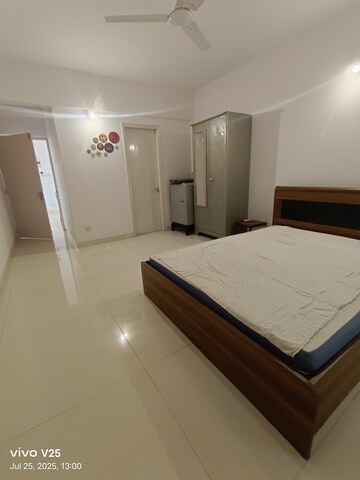 Bedroom in 2 BHK Apartment at Madhusudan Park, Koregaon Park – for Rent