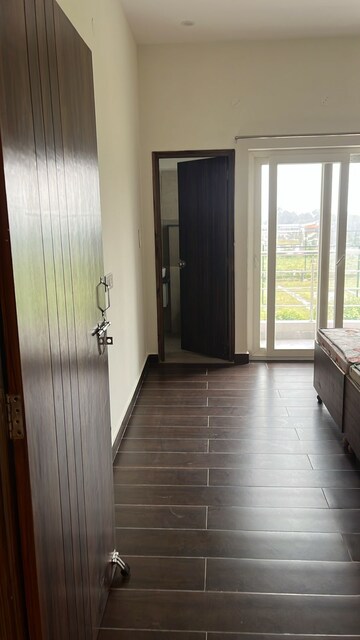 Room in 6+ BHK Builder Floor at Nanda Ki Chowki – for Sale