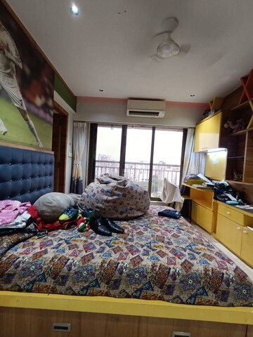Bedroom in 3 BHK Apartment at Yash 5 Diamond Garden, Chembur – for Rent