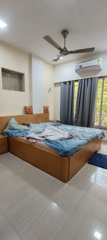 Bedroom in 2 BHK Apartment at Union Park, Chembur – for Rent