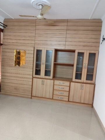 Room in 2 BHK Independent House at Sector 21 – for Rent