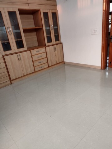 2 BHK Independent House For Rent in Sector 21