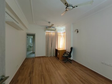 Room in 4 BHK Apartment at New Shivalik Society, Sector 51 – for Rent