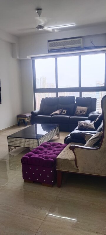 Team Area in 2 BHK Apartment at CCI Rivali Park, Borivali East – for Rent