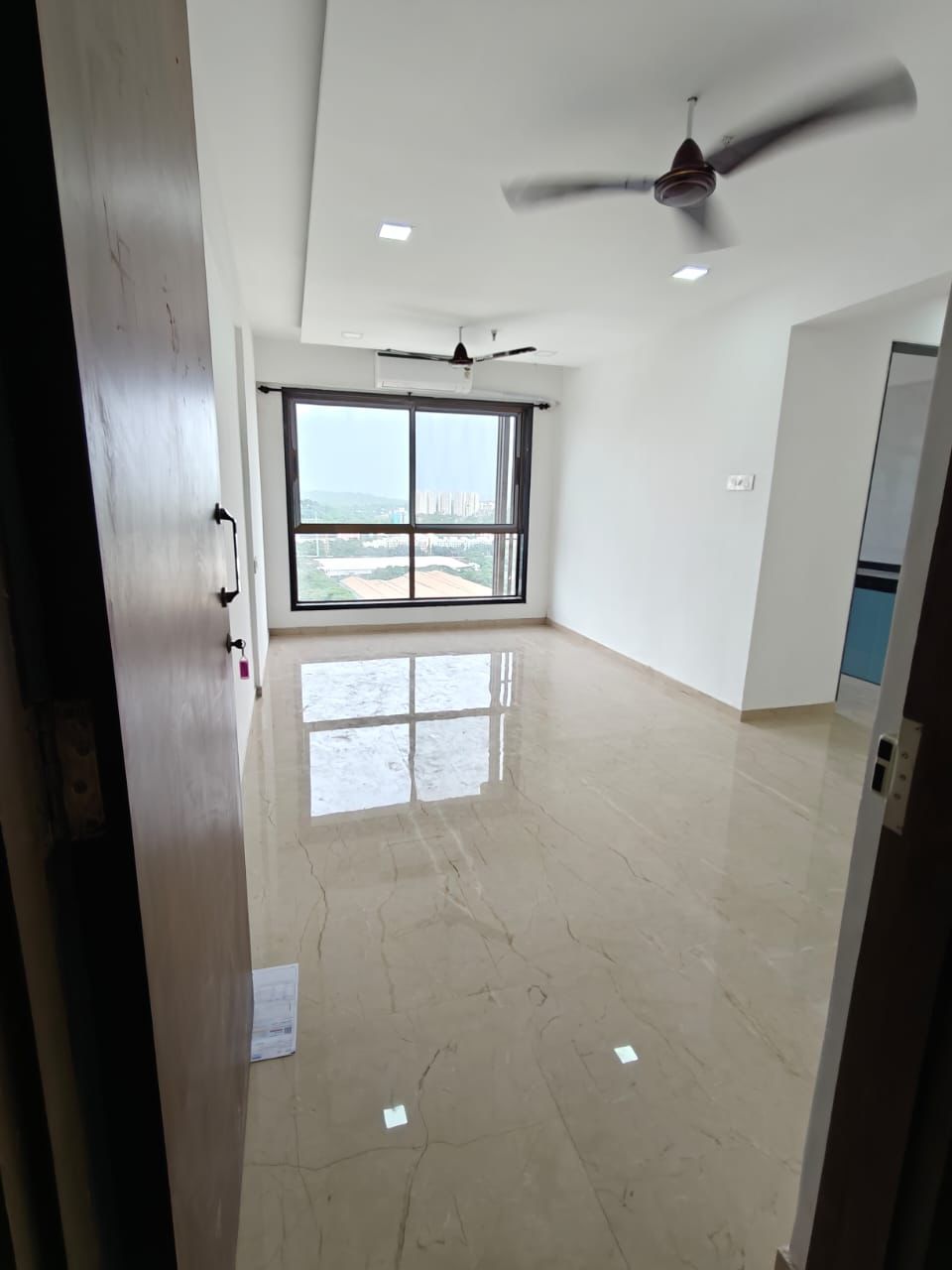 2 BHK Apartment For Rent in Naminath Tower 