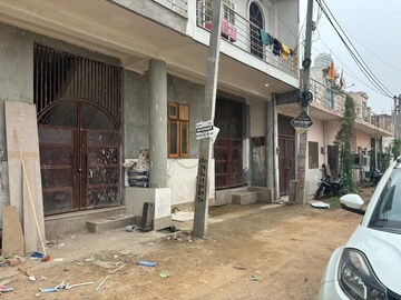 Parking in 2 BHK Independent House at Vihaan Floors, Roza Jalalpur – for Sale