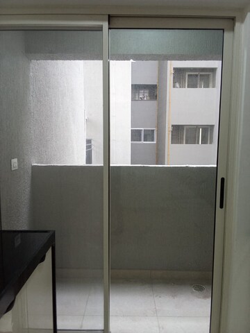 Bathroom in 3 BHK Apartment at Supreme Estia Phase 1, Baner – for Rent