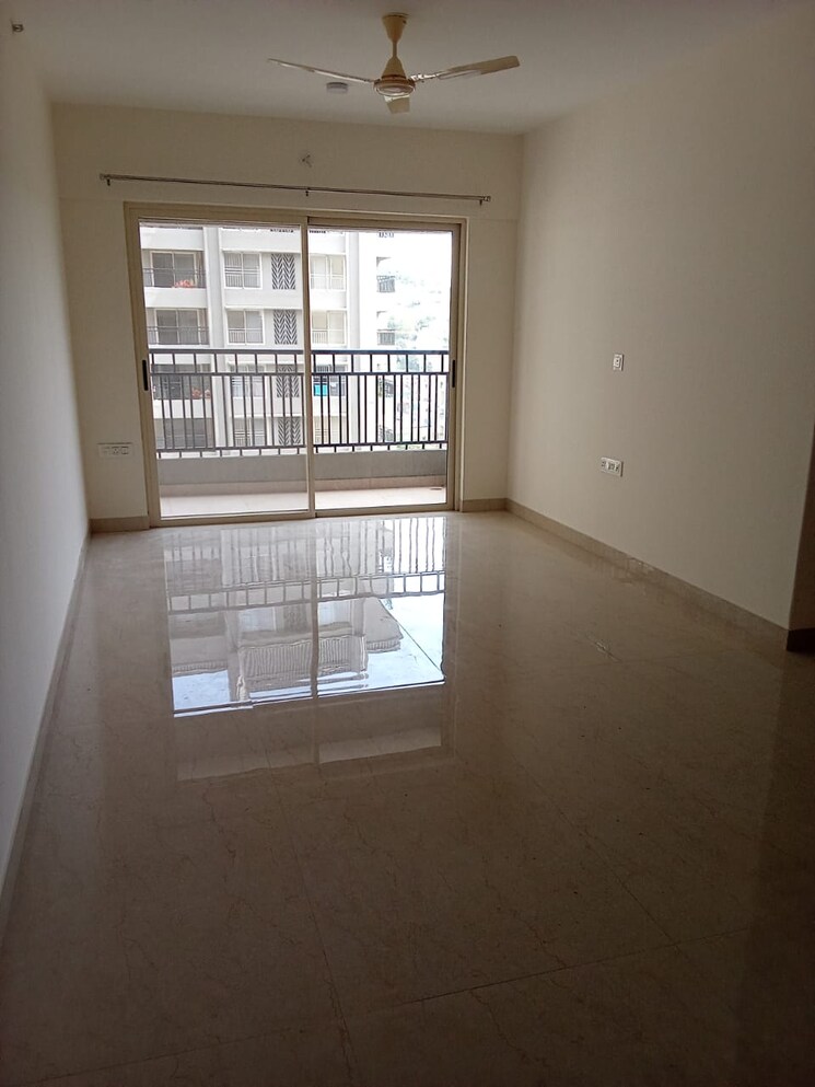 Room, supreme-estia-phase-1 3 Bedroom 1500 Sq.Ft. Apartment In Baner Pune 9027686