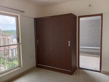 Room in 3 BHK Apartment at Supreme Estia Phase 1, Baner – for Rent