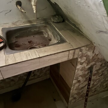 Kitchen in 2 BHK Builder Floor at Krishna Complex Noida, Nithari Village – for Rent