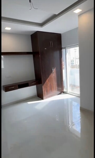 Furnished Amenities in 3 BHK Independent House at Sahastradhara Road – for Sale