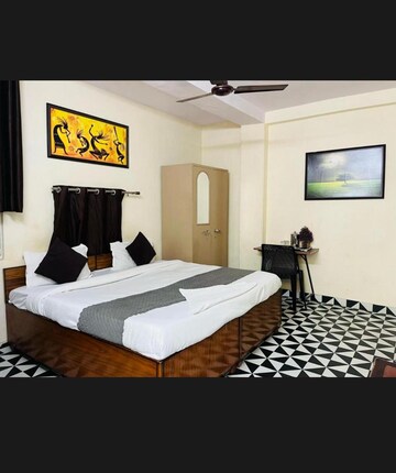 Bedroom in  Pg at Sector 46 – for Rent
