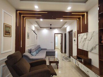 Living Room in 3 BHK Builder Floor at Puri Kohinoor, Sector 89 – for Rent