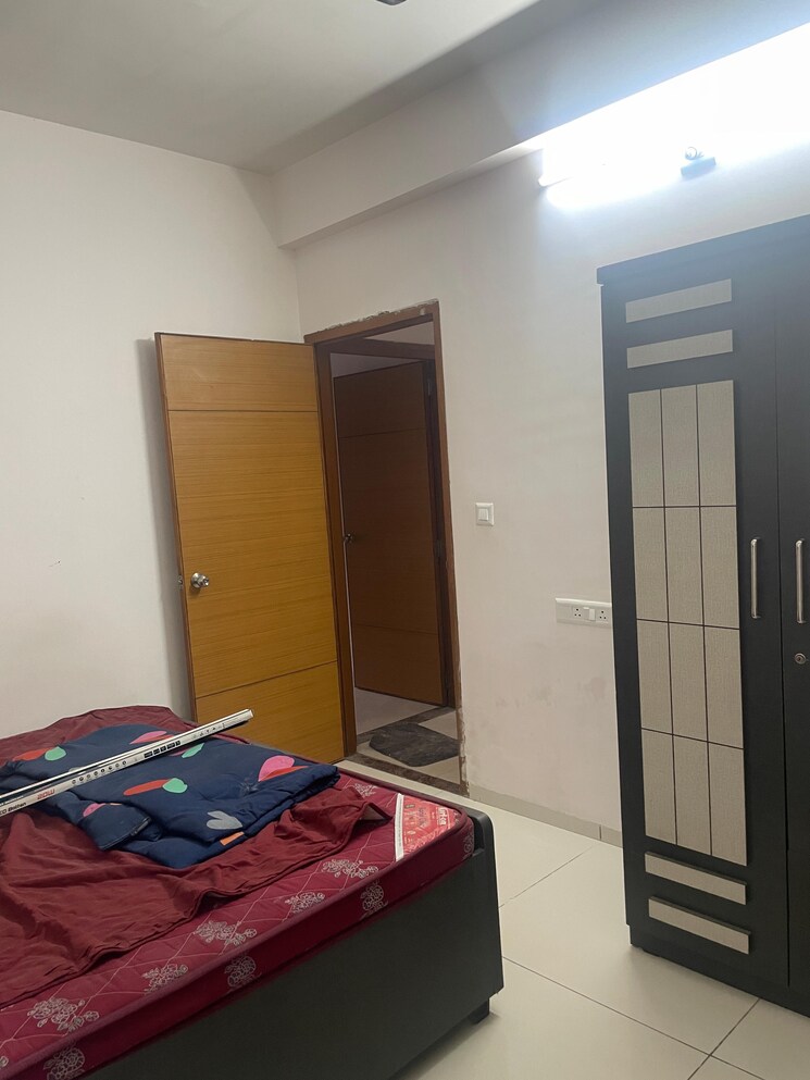 Bedroom, tragad 3 Bedroom 1350 Sq.Ft. Apartment In Tragad Ahmedabad 9027717