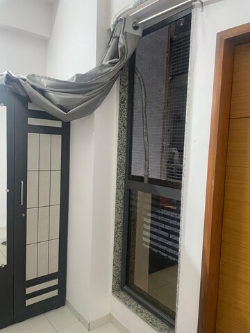  3 BHK Apartment at Tragad – for Rent