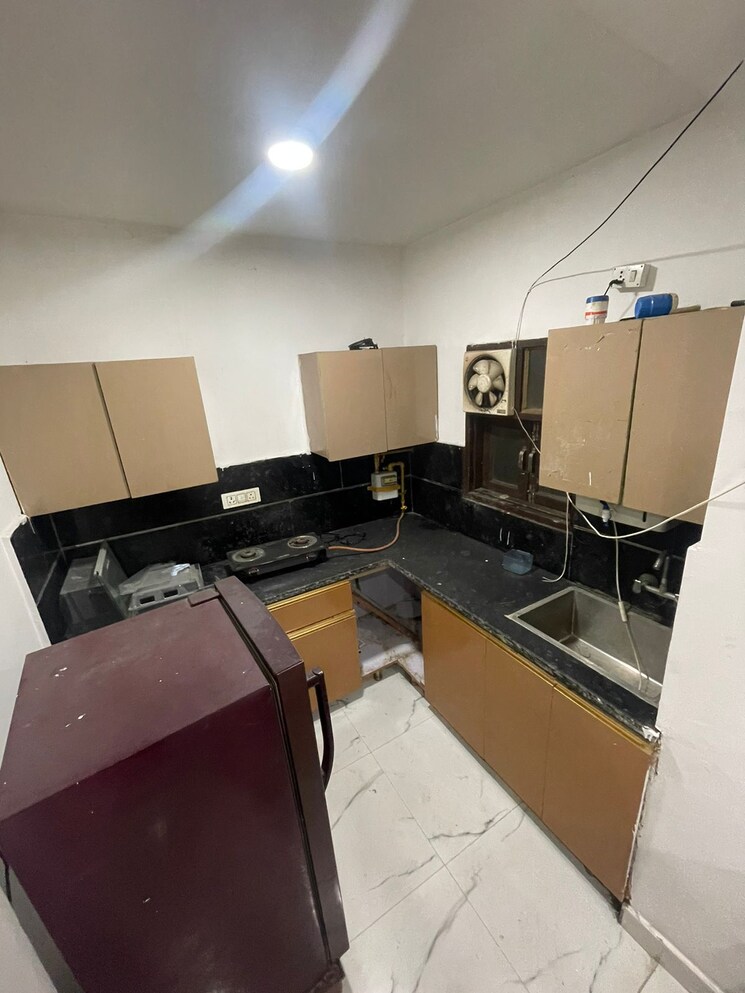 Team Area, saket 3 Bedroom 1300 Sq.Ft. Builder Floor In Saket Delhi 9027721