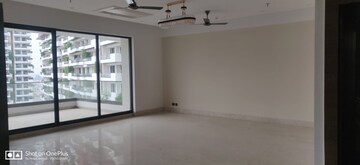 Room in 5 BHK Apartment at ABA County 107, Sector 107 – for Rent