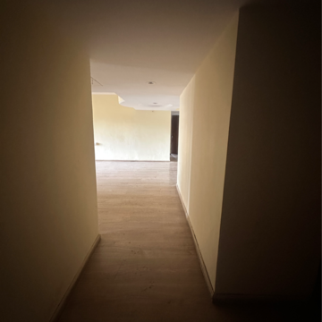 Room in 3.5 BHK Apartment at Silver Oak, Adarsh Nagar – for Sale
