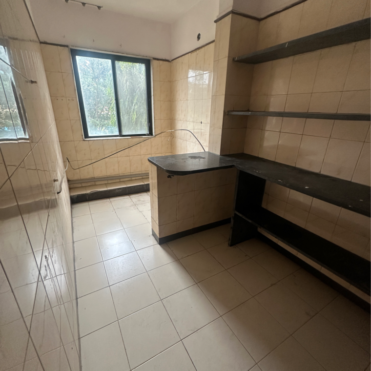 Bathroom, silver-oak 3.5 Bedroom 1800 Sq.Ft. Apartment In Adarsh Nagar Pune 9027743