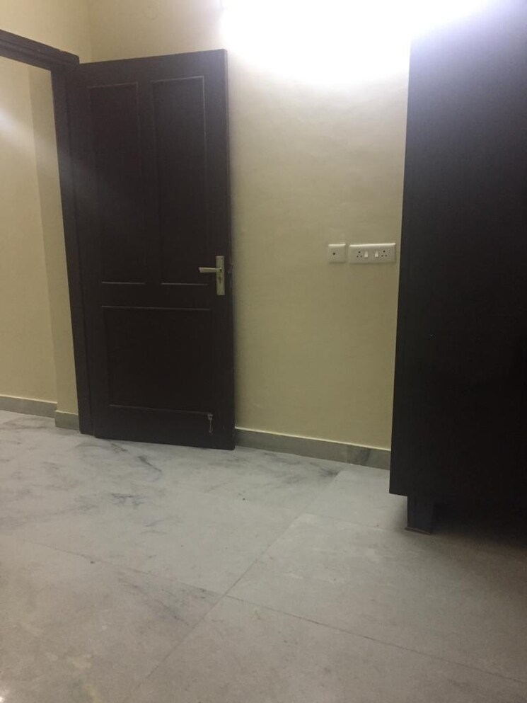 Room, sector 49 1 Bedroom 650 Sq.Ft. Builder Floor In Sector 49 Gurgaon 9027739