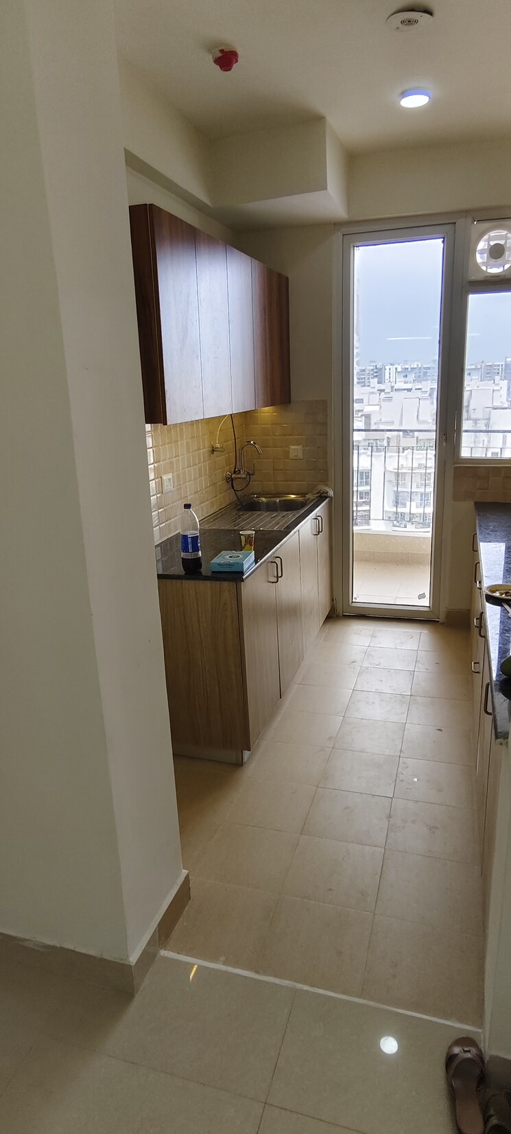 Kitchen, amrapali-crystal-homes 3 Bedroom 1700 Sq.Ft. Apartment In Sector 76 Noida 9027776