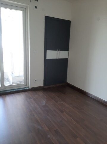 2 BHK Apartment For Rent in BPTP Discovery Park, Sector 80