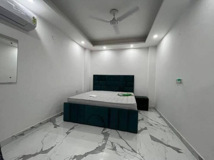 Bedroom, freedom fighters enclave 2 Bedroom 1000 Sq.Ft. Apartment In Freedom Fighters Enclave Delhi 9027849