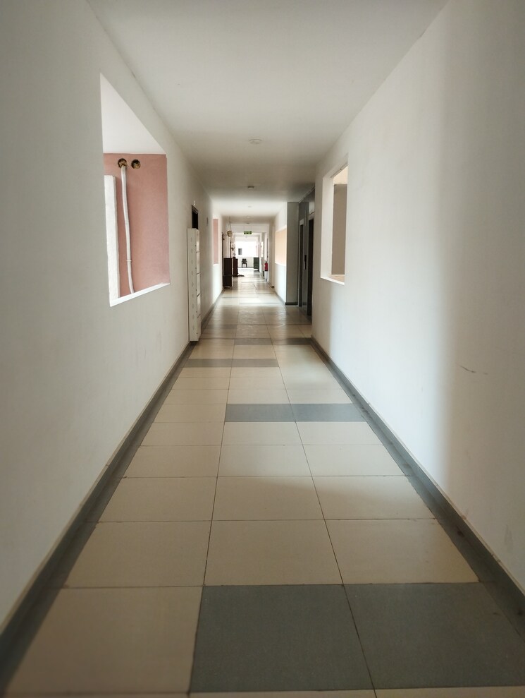 Other, urbanrise-spring-is-in-the-air 2.5 Bedroom 1039 Sq.Ft. Apartment In Ameenpur Hyderabad 9027762